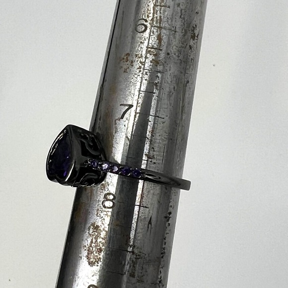 Heart Cut Purple Stone Black Ring Women's Fashion Jewelry Cocktail Size 7.75 - Picture 5 of 5